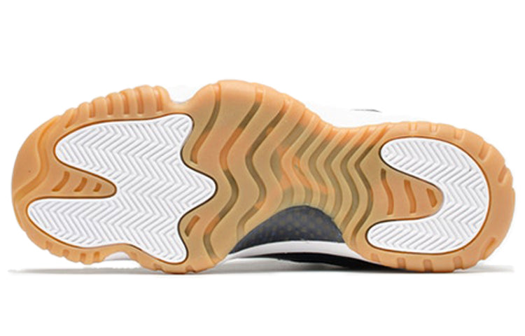 AIR JORDAN 11 RETRO LOW NAVY GUM