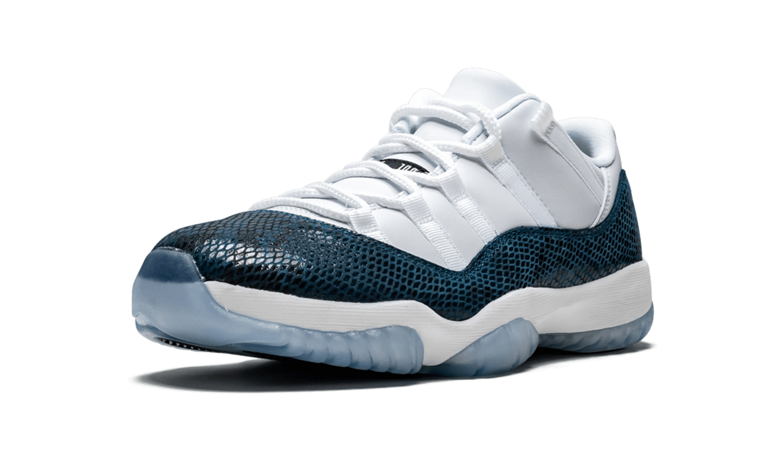 AIR JORDAN 11 RETRO LOW SNAKESKIN 2019