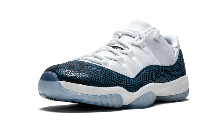 AIR JORDAN 11 RETRO LOW SNAKESKIN 2019