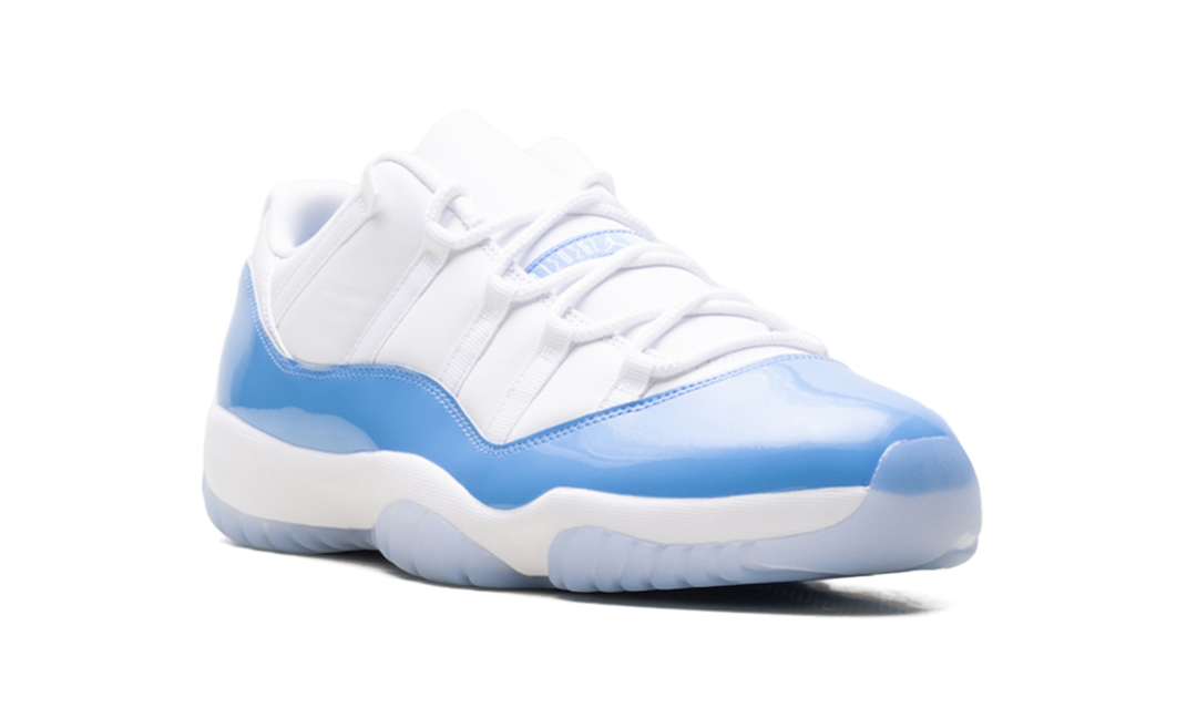 AIR JORDAN 11 RETRO LOW UNIVERSITY BLUE (2026)