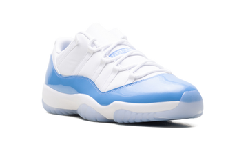 AIR JORDAN 11 RETRO LOW UNIVERSITY BLUE (2026) — Stock