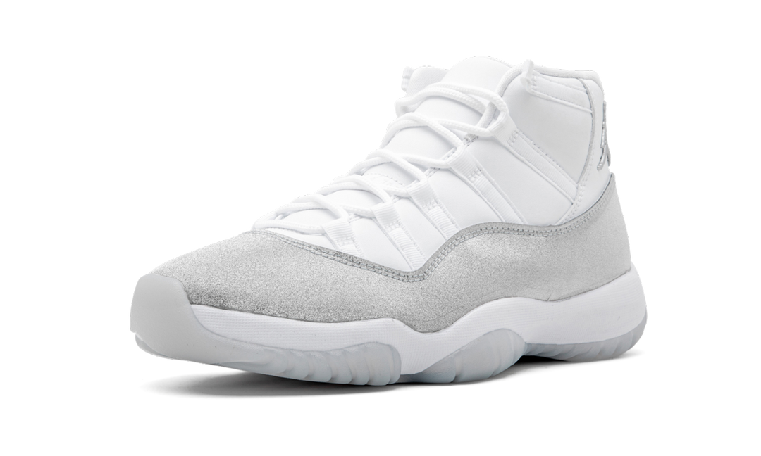 AIR JORDAN 11 RETRO WHITE METALLIC SILVER WOMENS