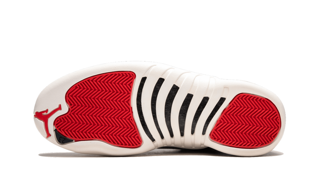AIR JORDAN 12 RETRO INTERNATIONAL FLIGHT
