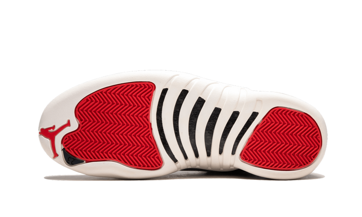AIR JORDAN 12 RETRO INTERNATIONAL FLIGHT