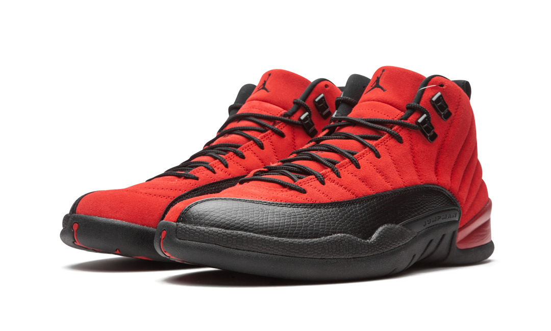AIR JORDAN 12 REVERSE FLU GAME