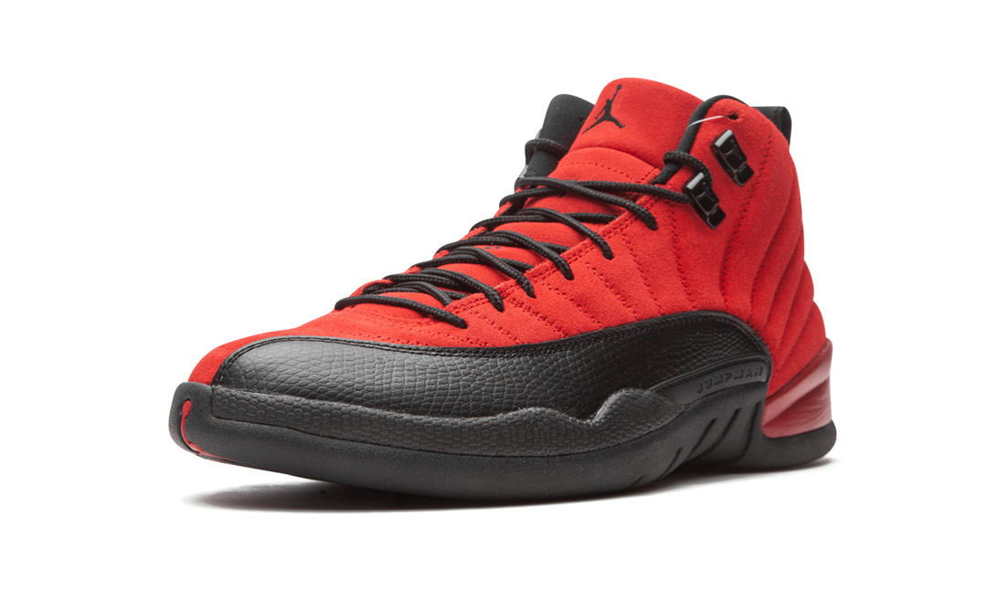 AIR JORDAN 12 REVERSE FLU GAME