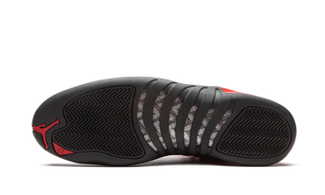 AIR JORDAN 12 REVERSE FLU GAME — Stock