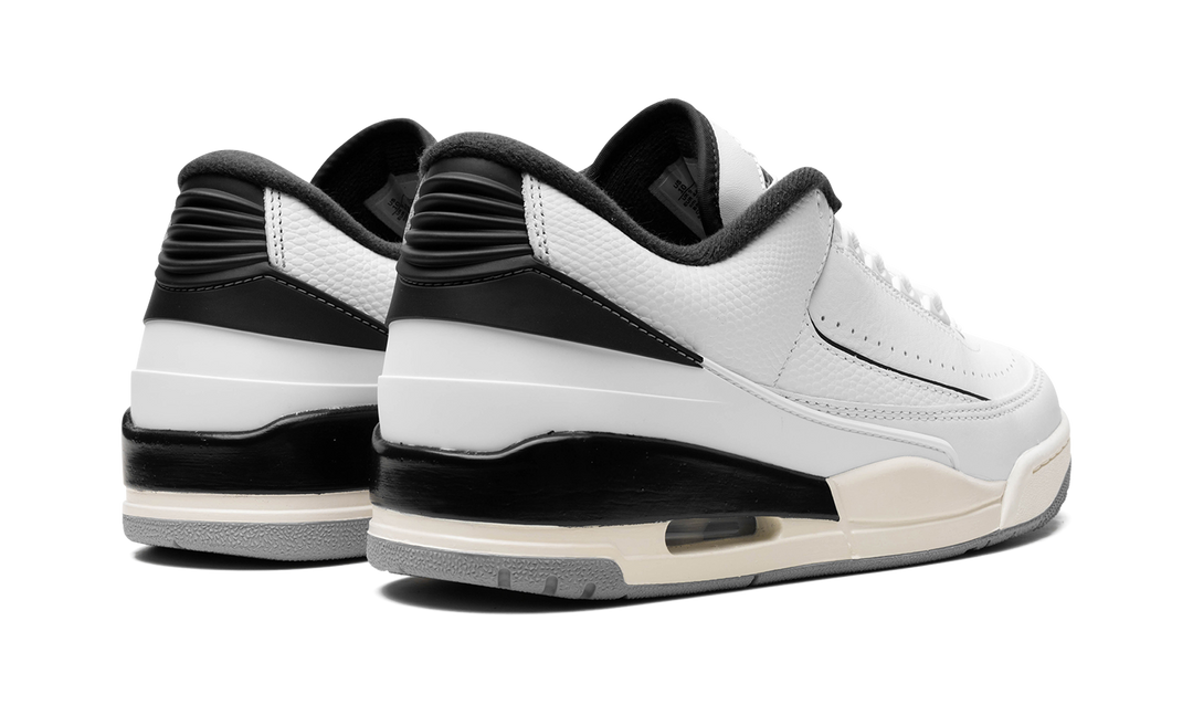 AIR JORDAN 2/3 WHITE BLACK