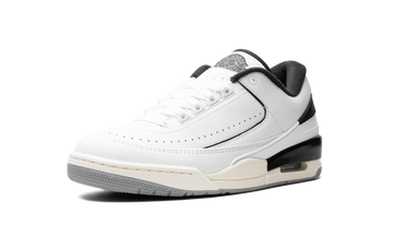 AIR JORDAN 2/3 WHITE BLACK — Stock