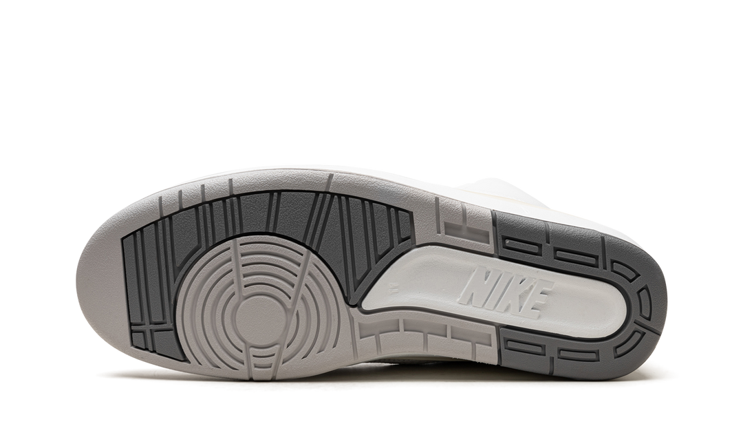 AIR JORDAN 2 CEMENT GREY