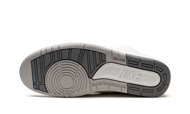 AIR JORDAN 2 CEMENT GREY