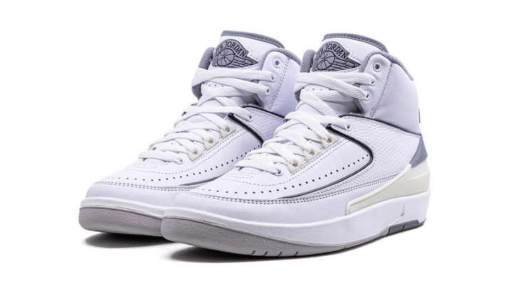 AIR JORDAN 2 CEMENT GREY GS