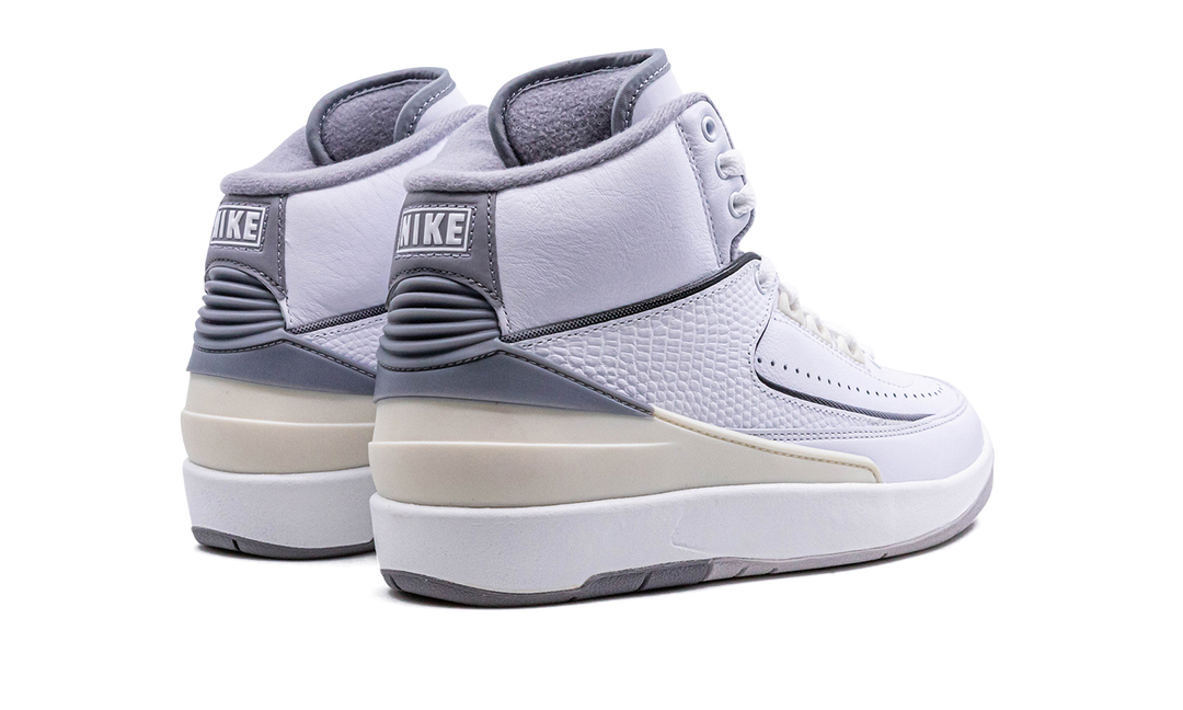 AIR JORDAN 2 CEMENT GREY GS