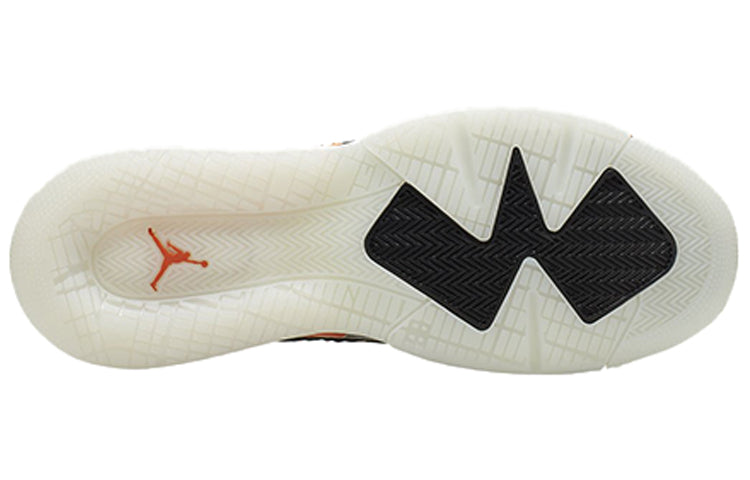 AIR JORDAN 270 SHATTERED BACKBOARD