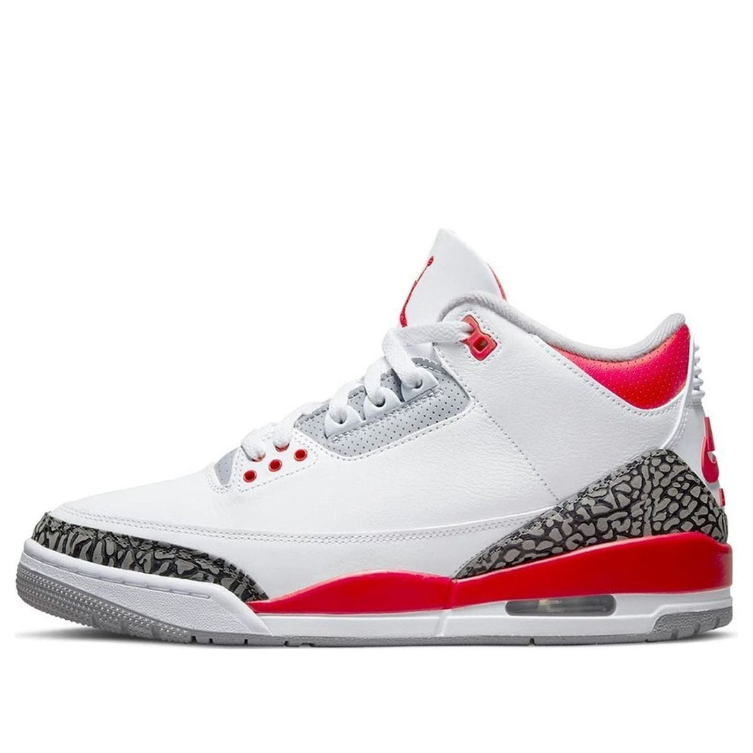 AIR JORDAN 3 OG FIRE RED 2022