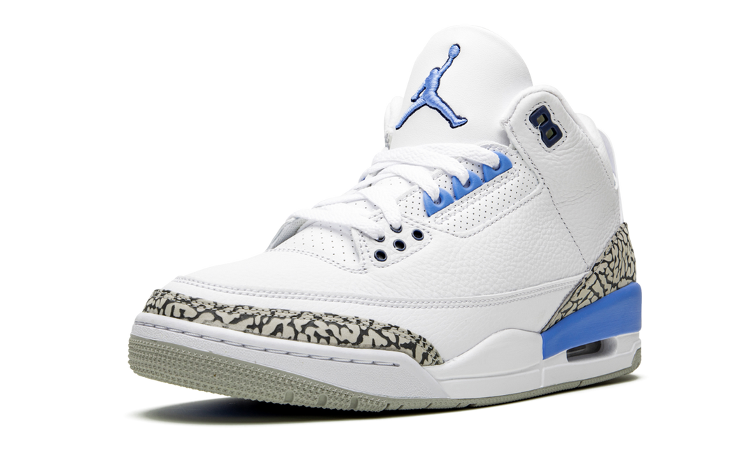 AIR JORDAN 3 UNC WHITE