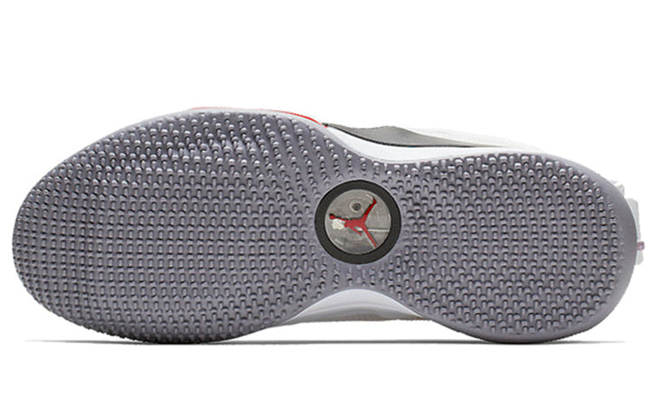 AIR JORDAN 33 RETRO WHITE