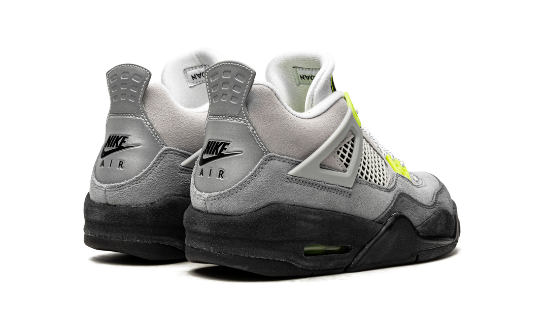 AIR JORDAN 4 RETRO SE GS &