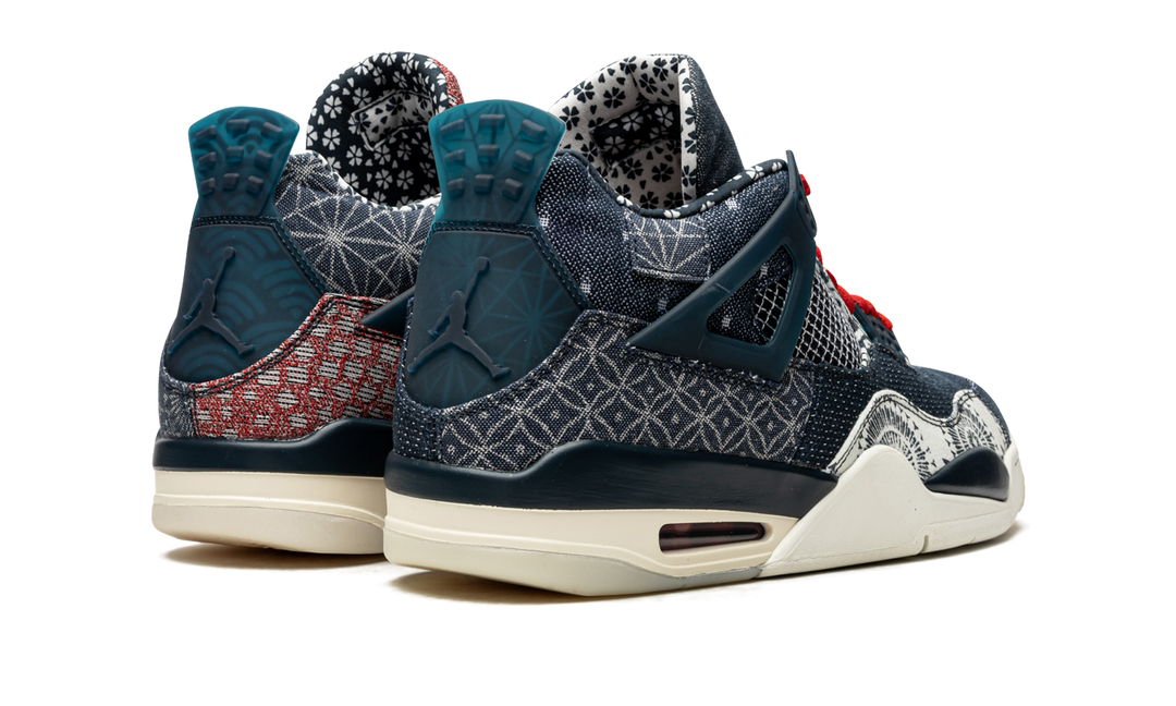 AIR JORDAN 4 RETRO SE DEEP OCEAN