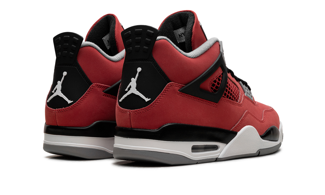 AIR JORDAN 4 RETRO TORO BRAVO (2026)