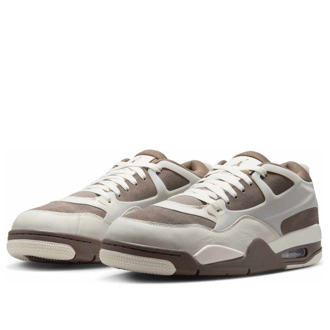 AIR JORDAN 4 RM DARK MOCHA — Stock 