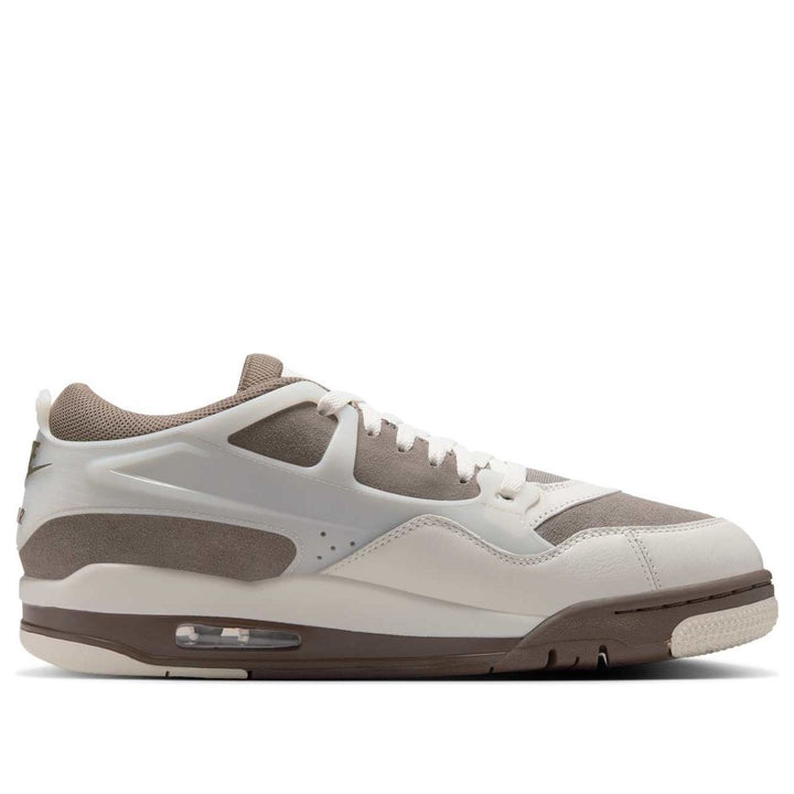 AIR JORDAN 4 RM DARK MOCHA — Stock 