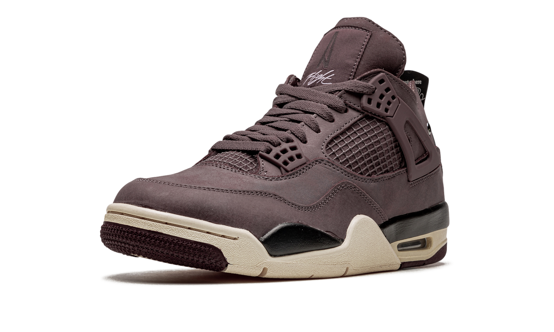 A MA MANIÉRE X AIR JORDAN 4 RETRO &