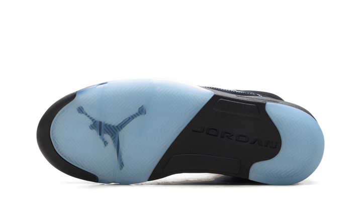 AIR JORDAN 5 RETRO BLACK UNIVERSITY BLUE (2026)