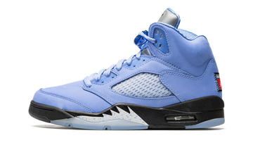 AIR JORDAN 5 RETRO UNC BLUE — Stock