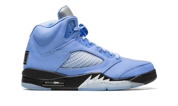 AIR JORDAN 5 RETRO UNC BLUE — Stock