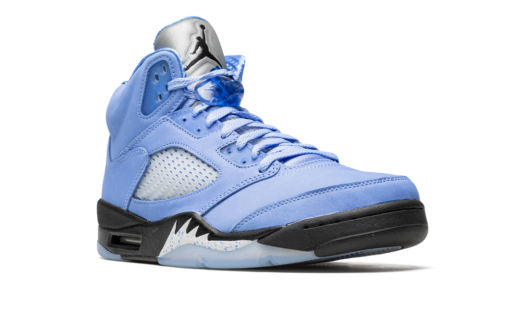 AIR JORDAN 5 RETRO UNC BLUE