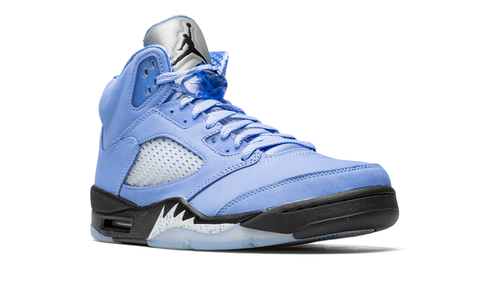 AIR JORDAN 5 RETRO UNC BLUE
