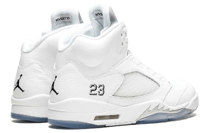 AIR JORDAN 5 RETRO WHITE METALLIC 2015
