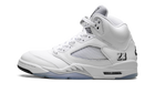AIR JORDAN 5 RETRO WHITE METALLIC (2026)