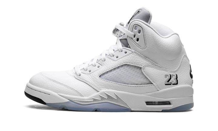 AIR JORDAN 5 RETRO WHITE METALLIC (2026)