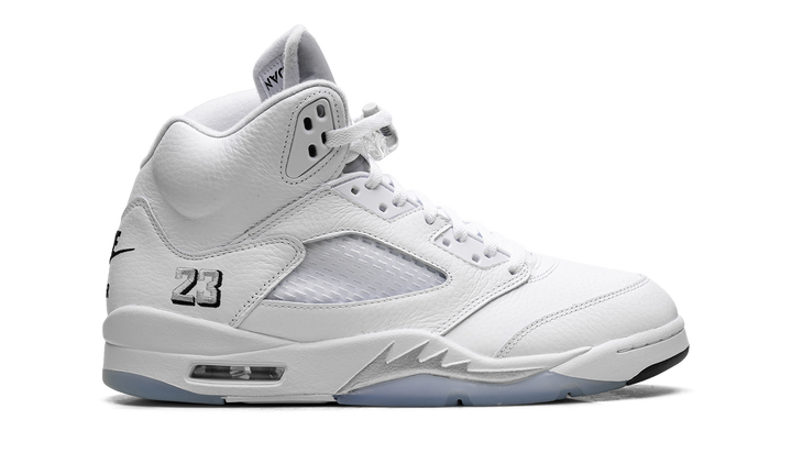 AIR JORDAN 5 RETRO WHITE METALLIC (2026)