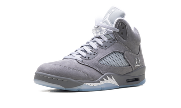 AIR JORDAN 5 RETRO WOLF GREY (2026) — Stock