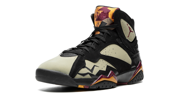 AIR JORDAN 7 SE BLACK OLIVE — Stock