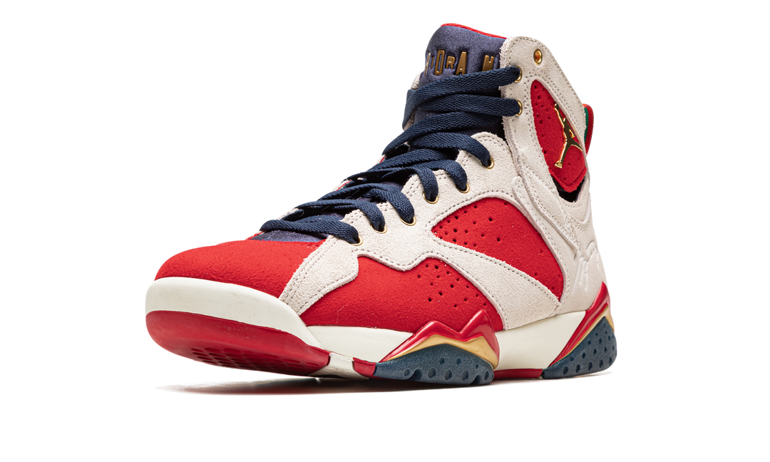 AIR JORDAN 7 X TROPHY ROOM RED BEIGE