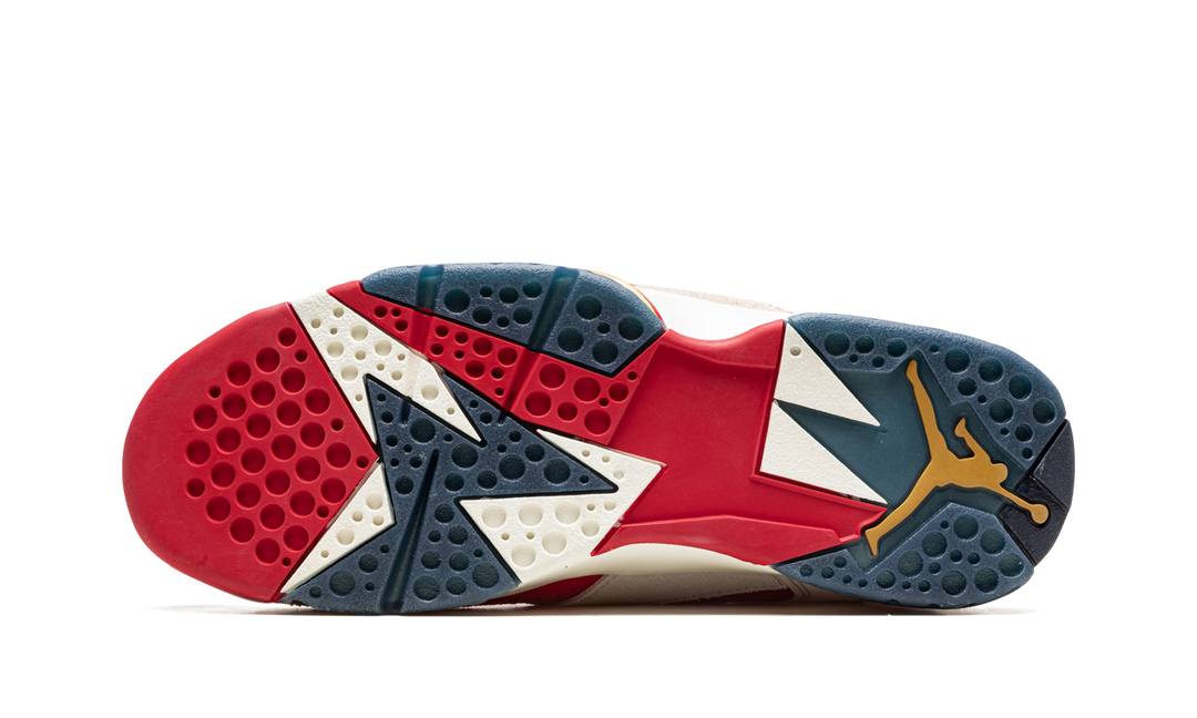 AIR JORDAN 7 X TROPHY ROOM RED BEIGE