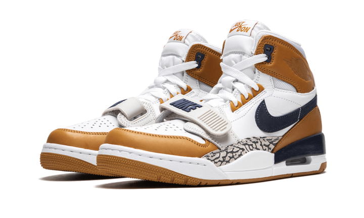 AIR JORDAN LEGACY 312 MEDICINE BALL