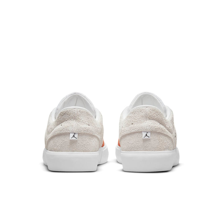 AIR JORDAN SERIES 02 DEAR DELORIS