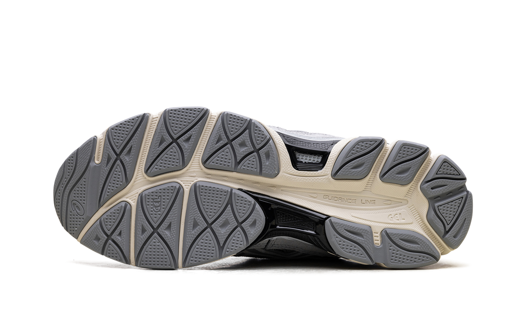 ASICS GEL NYC &