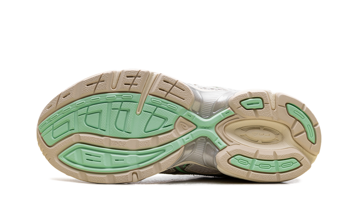 ASICS GEL-1130 PALE OAK MENTHOL WOMENS