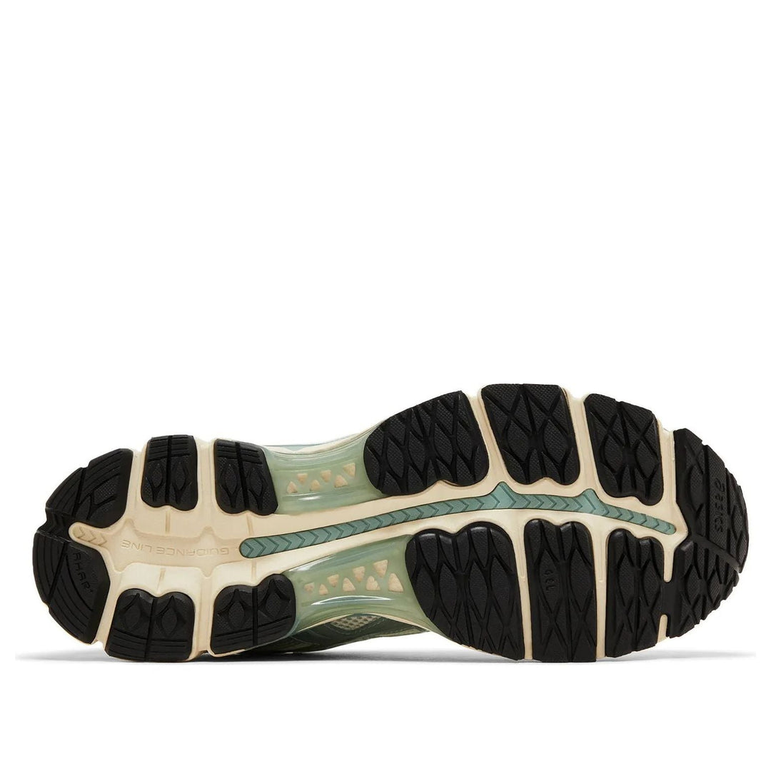 ASICS GEL-KAYANO 12.1 KITH CREAM SAGE