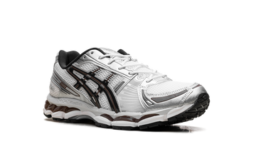 ASICS GEL-KAYANO 12.1 WHITE GRAPHITE GREY BROWN — Stock