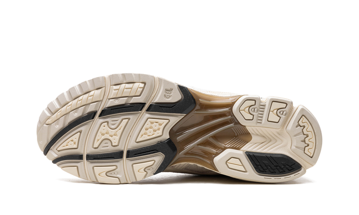 ASICS GEL-KAYANO 14 IMPERFECTION PACK CREAM