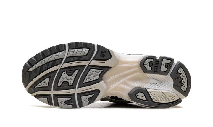 ASICS GEL-KAYANO 14 OBSIDIAN GREY CEMENT