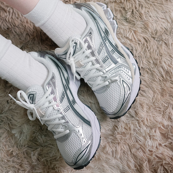 ASICS GEL-KAYANO 14 “WHITE GRAPHITE GREY” WOMEN&
