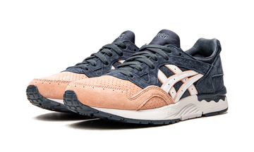 ASICS GEL-LYTE V X KITH SALMON TOE — Stock